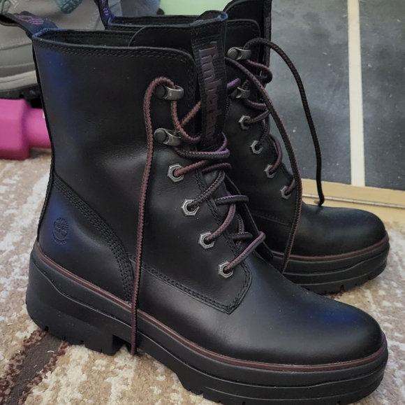 Timberland waterproof winter boots 8.5 - Picture 7 of 9